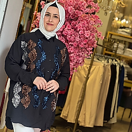 Pul Detaylı Gömlek Siyah