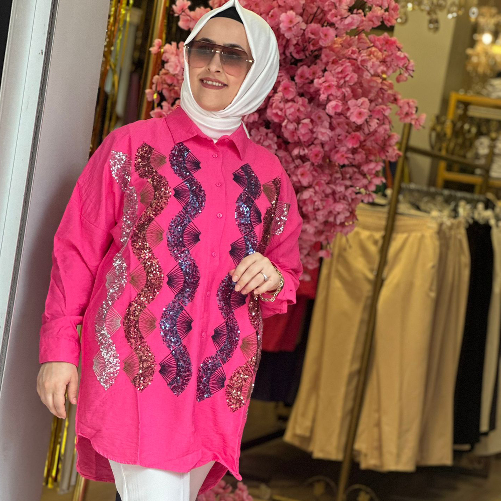 Pul Detaylı Gömlek